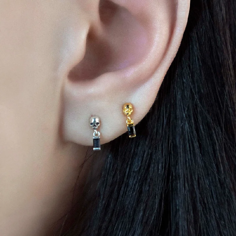 silver earrings with topaz stones for casual wear -BEAUX. Tiny Skull & Black Spinel Stud Earrings - Gold