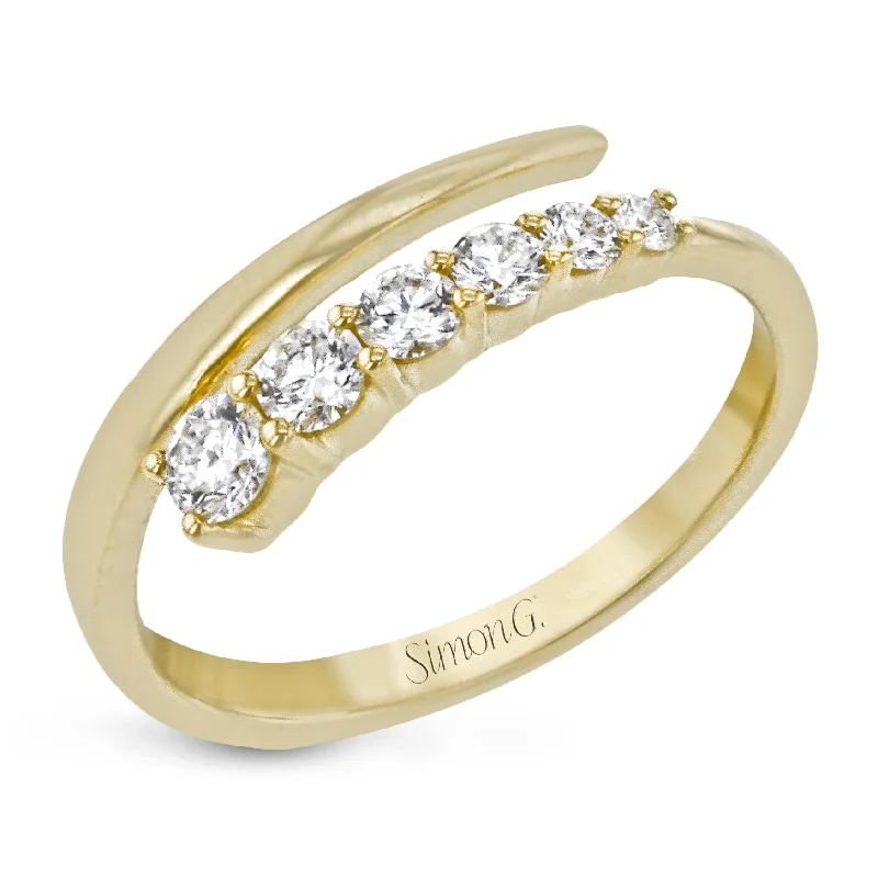 fashion rings with diamonds -Harmonie Fashion Ring In 18k Gold With Diamonds