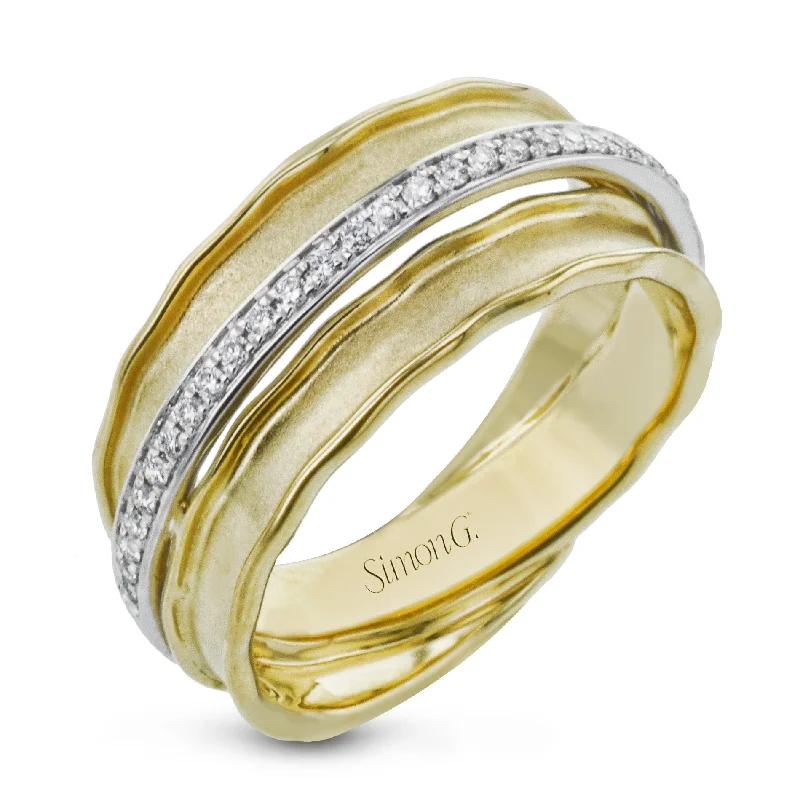 custom wedding rings for couples -Fashion Ring in 18k Gold with Diamonds