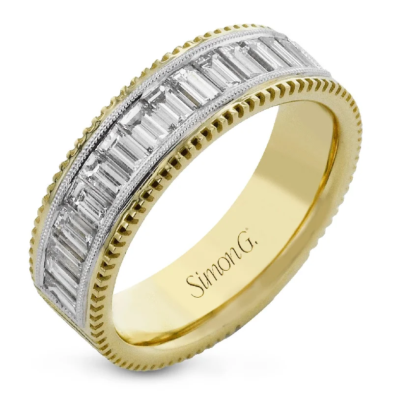 men's diamond rings for engagement -Fashion Ring in 18k Gold With Diamonds