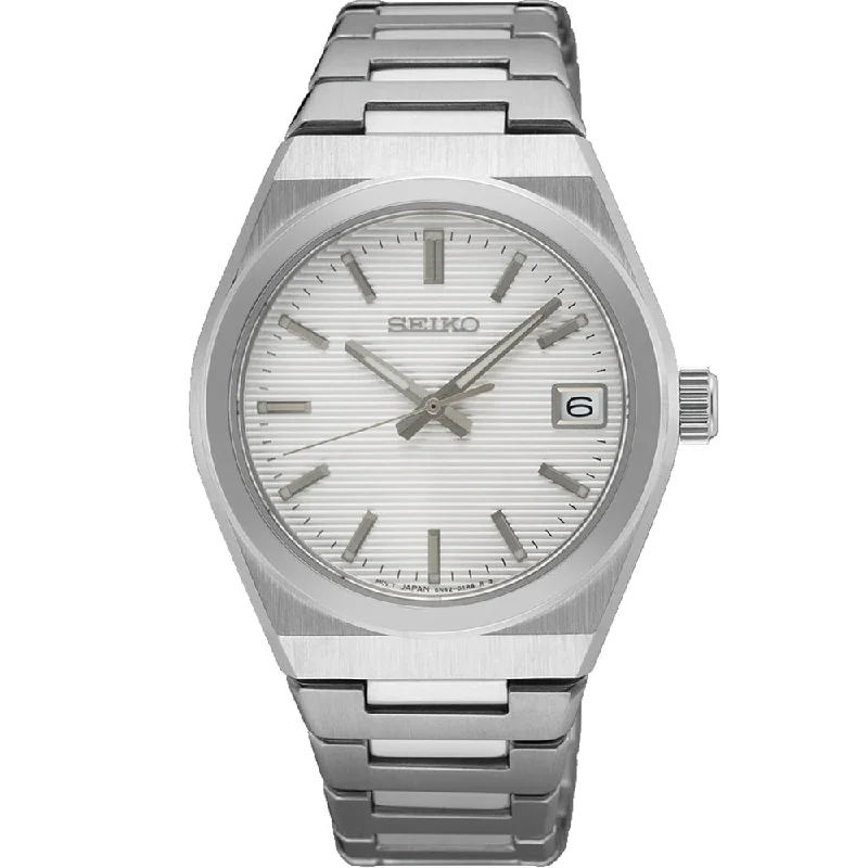 casual watches for men with sports functionalities -Seiko Essentials SUR573P